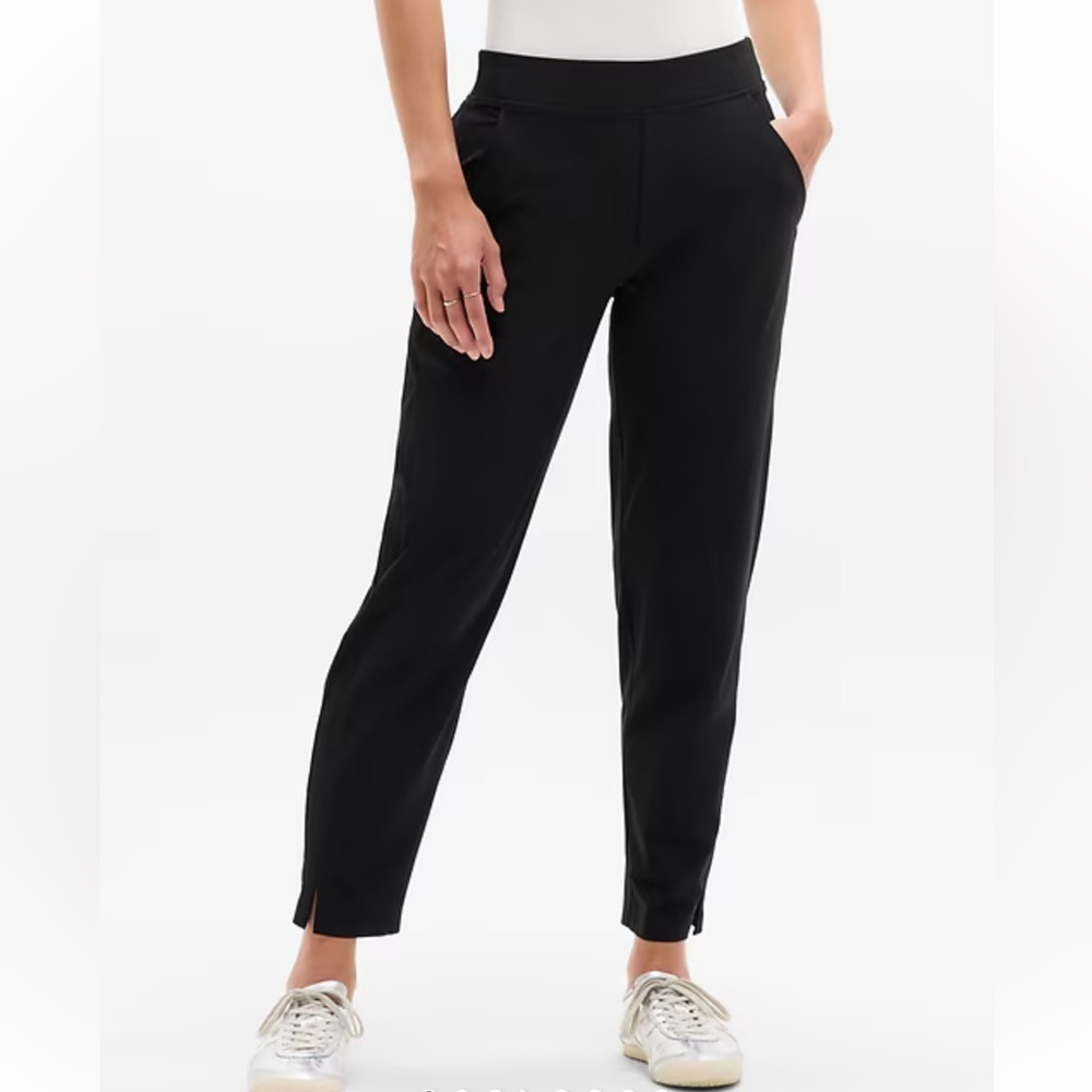 Athleta Brooklyn Mid‎ Rise Ankle Black Pant Pull On Pants Size 10